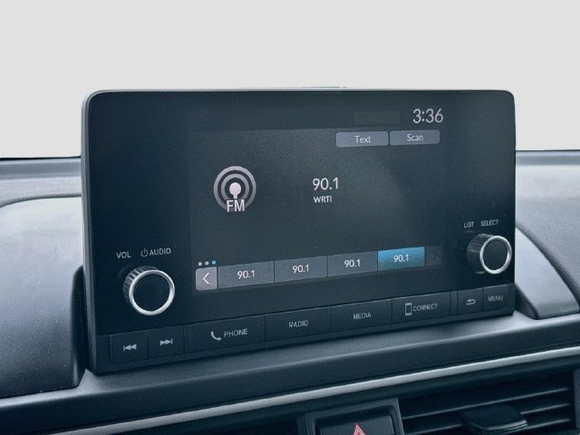 Certified 2023 Honda Pilot LX image 18
