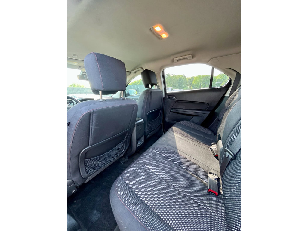 Used 2015 Chevrolet Equinox LT w/ Driver Convenience Package FWD image 10