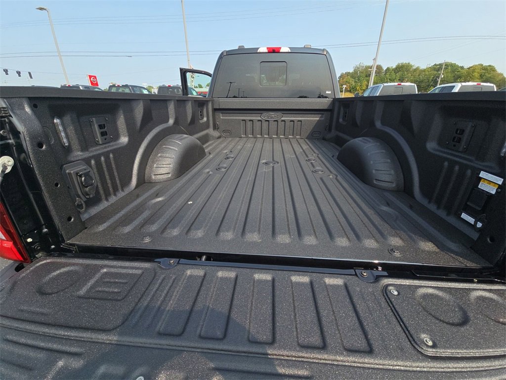 New 2026 Ford F350 Platinum w/ Platinum Plus Package image 24