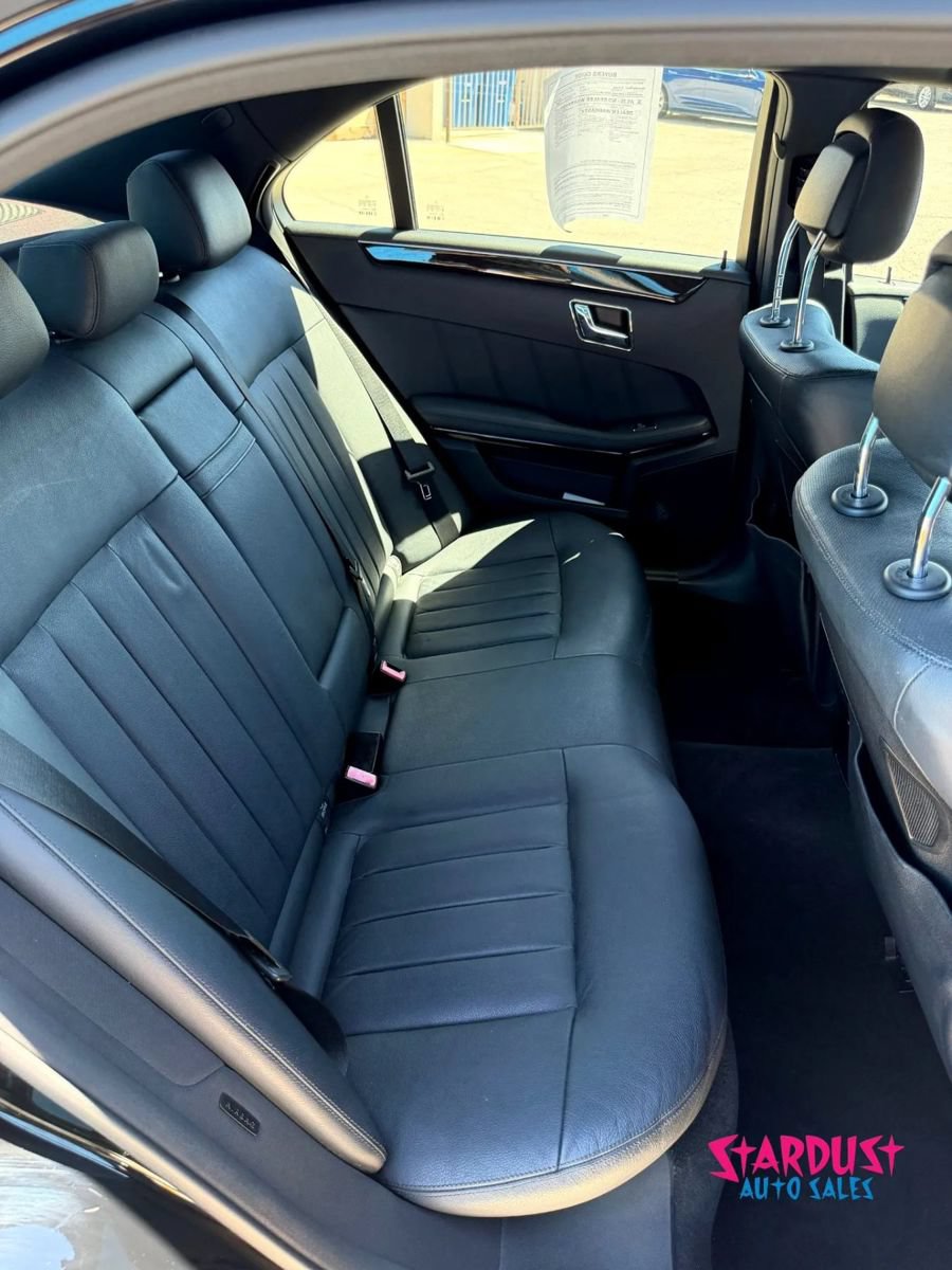 Used 2010 Mercedes-Benz E 550 Sedan image 14