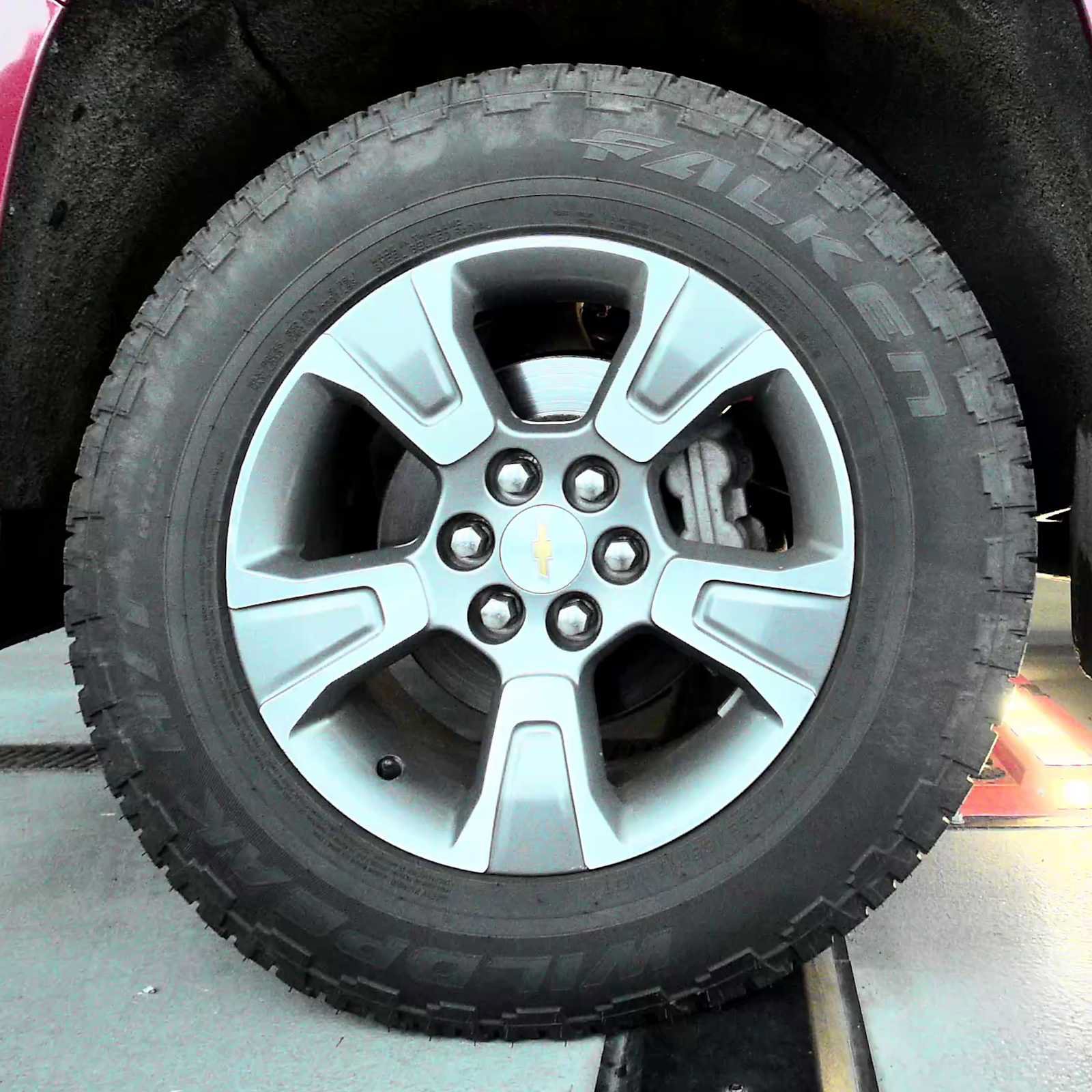 Used 2018 Chevrolet Colorado Z71 AWD/4WD image 13
