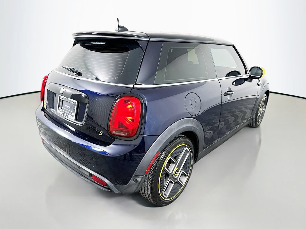 Used 2022 MINI Cooper SE FWD image 5