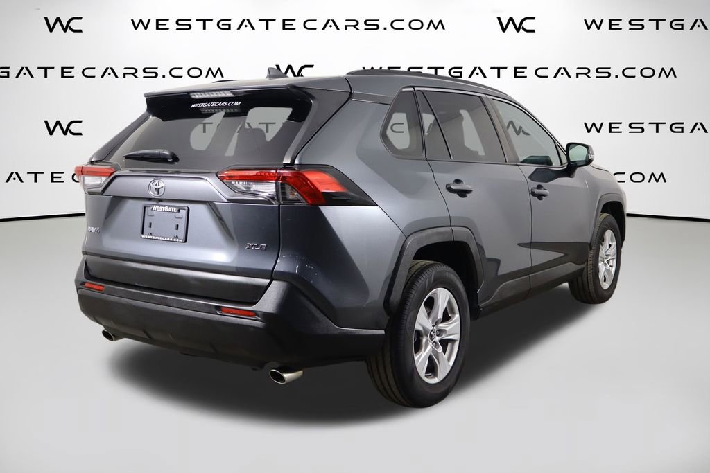 Used 2019 Toyota RAV4 XLE FWD image 43