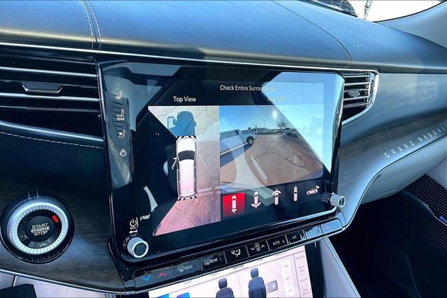 Used 2022 Jeep Grand Wagoneer Series I image 18