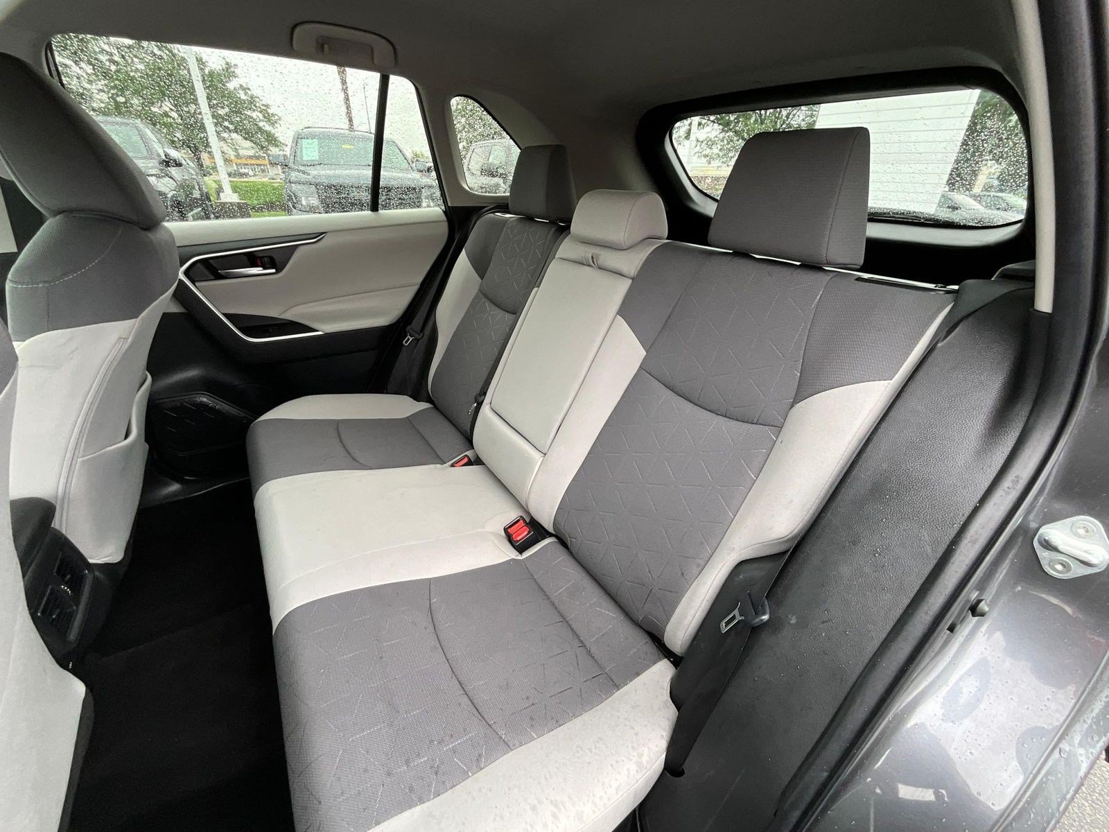 Used 2022 Toyota RAV4 XLE AWD/4WD image 20