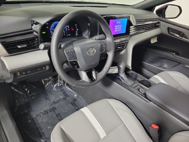 Used 2026 Toyota Camry SE w/ Convenience Package FWD image 17