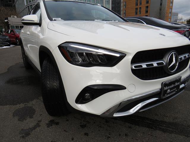 Used 2025 Mercedes-Benz GLA 250 4MATIC image 23