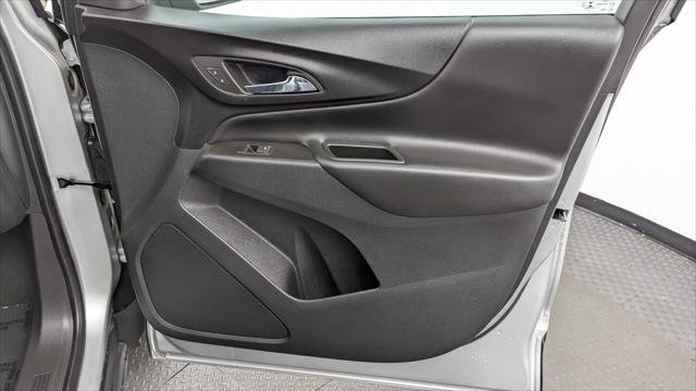 Used 2022 Chevrolet Equinox LT FWD image 22