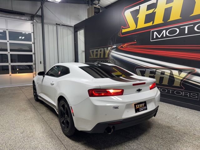 Used 2016 Chevrolet Camaro LT image 18