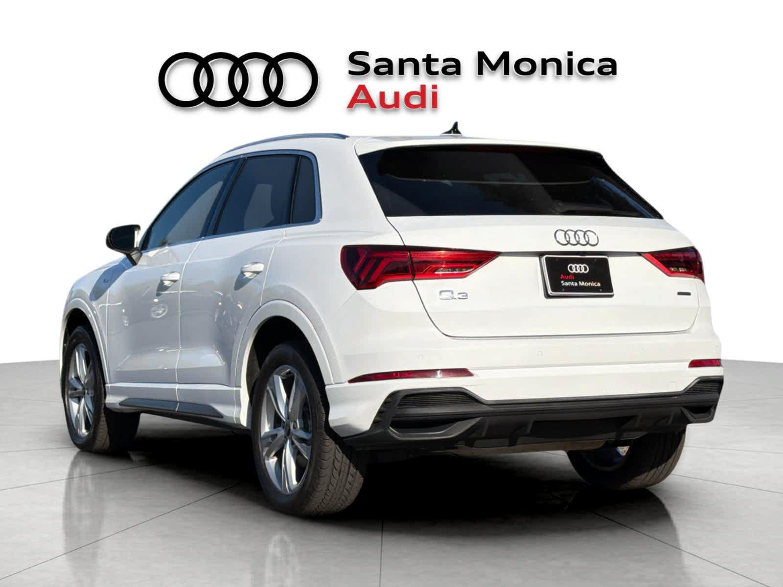 Used 2023 Audi Q3 2.0T Premium w/ Convenience Package AWD/4WD image 6
