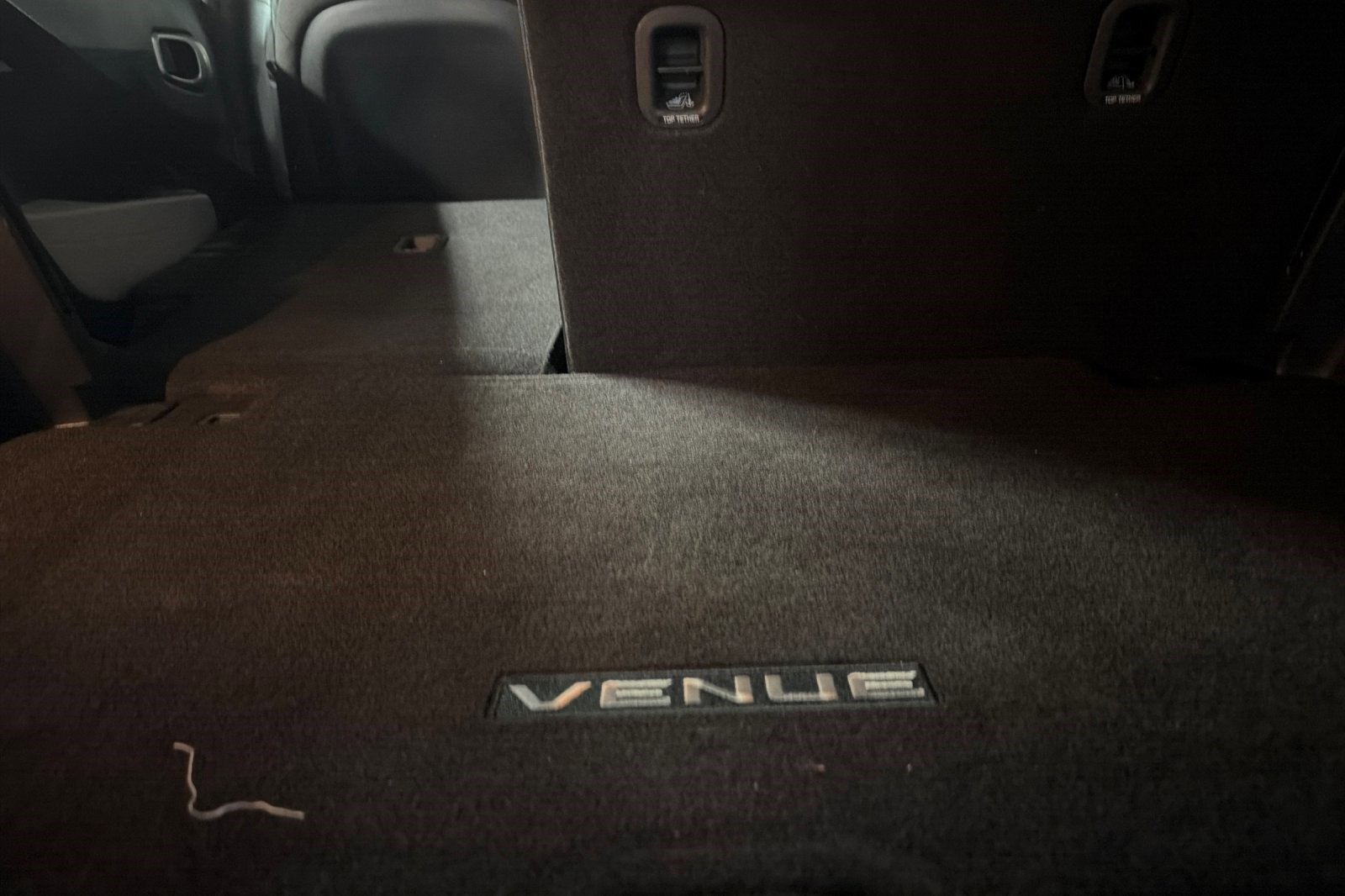 Used 2022 Hyundai Venue SEL image 32