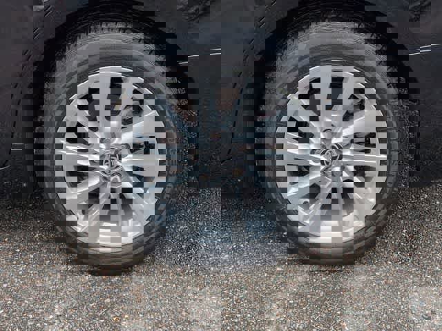 Used 2024 Toyota Camry LE image 14