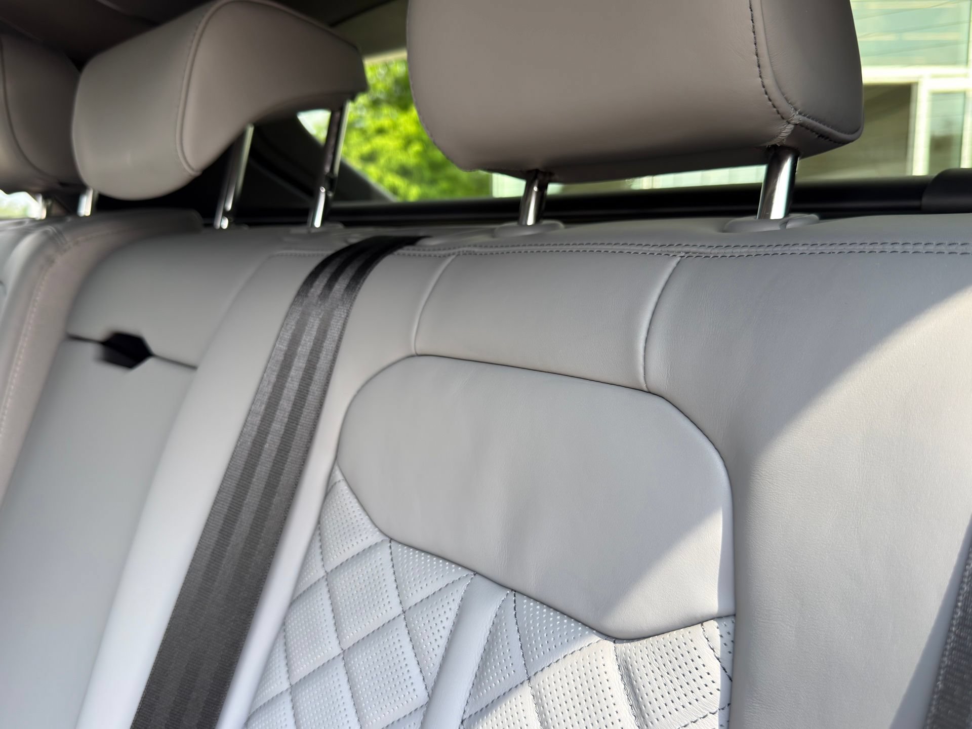 New 2026 Audi SQ8 Premium Plus AWD/4WD image 37