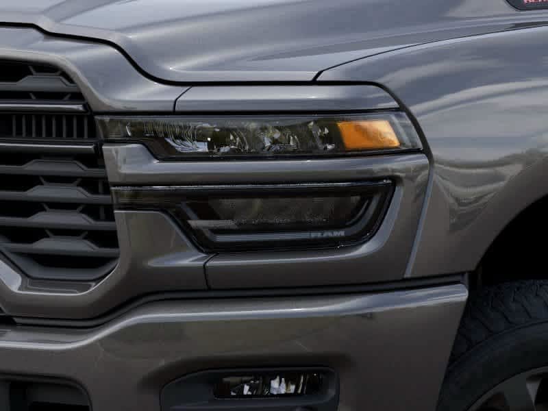 New 2026 RAM 2500 Big Horn AWD/4WD image 10