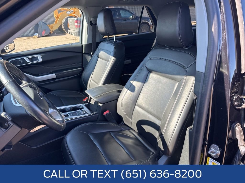 Used 2022 Ford Explorer XLT w/ Equipment Group 202A image 28
