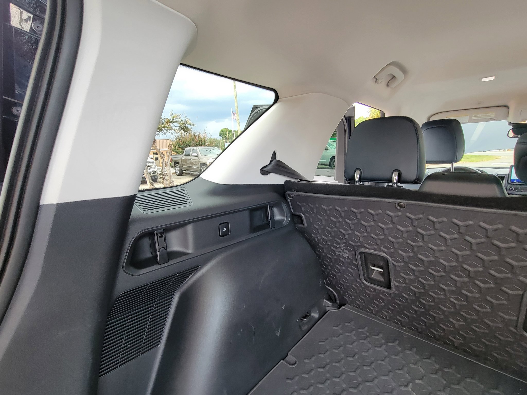 Used 2021 Ford Bronco Sport Outer Banks w/ Outer Banks Package (96D) image 39