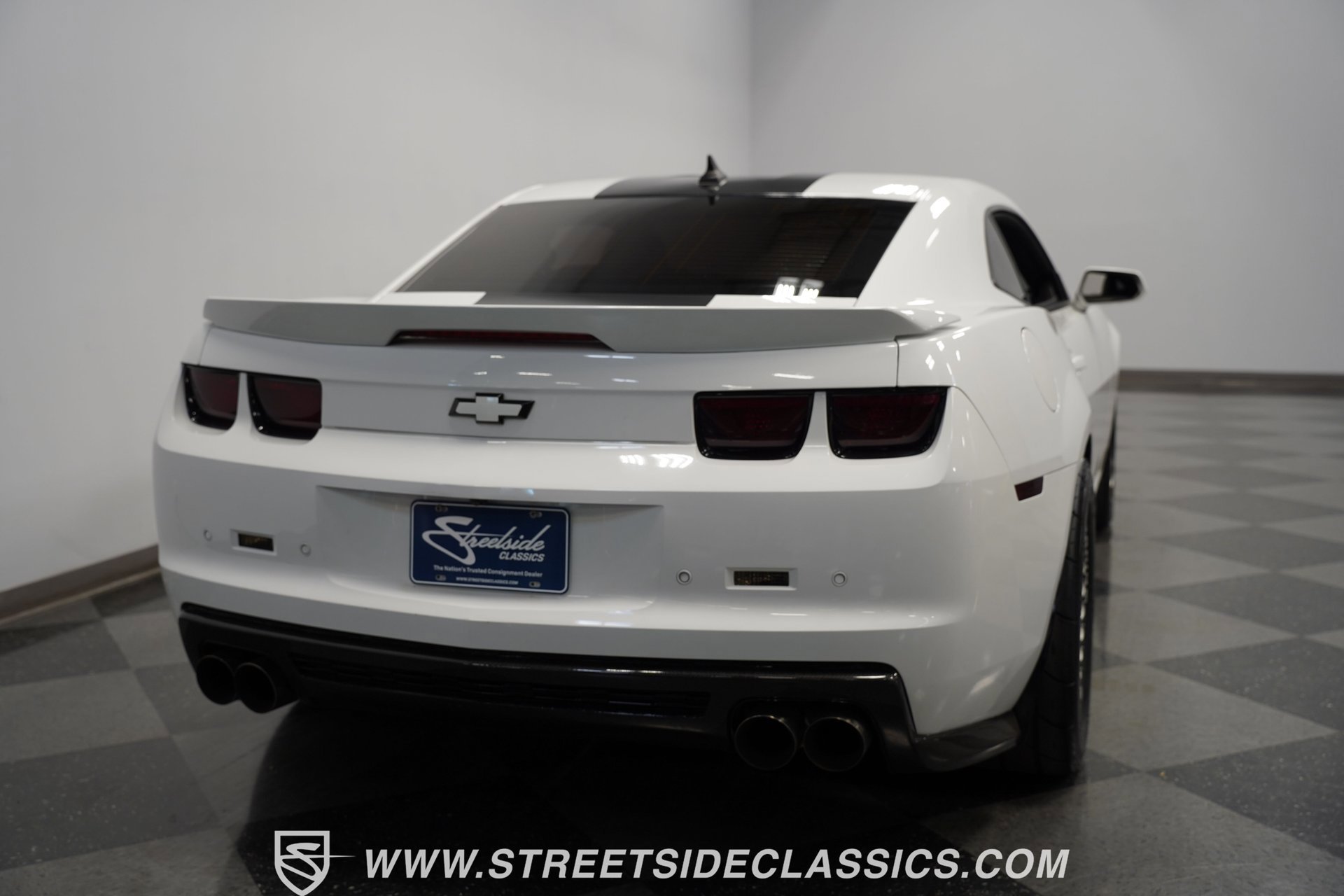 Used 2013 Chevrolet Camaro ZL1 image 10