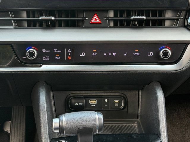 Used 2023 Kia Sportage EX FWD image 22