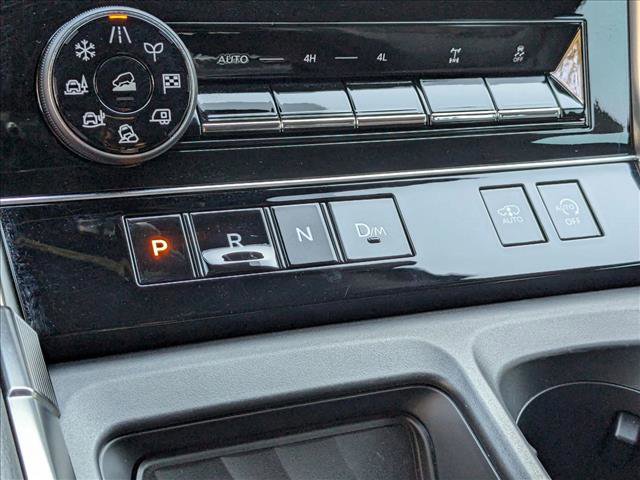 Used 2025 Nissan Armada PRO-4X image 12