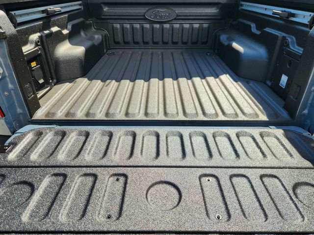 New 2025 Ford Maverick Lariat w/ Black Appearance Package image 21