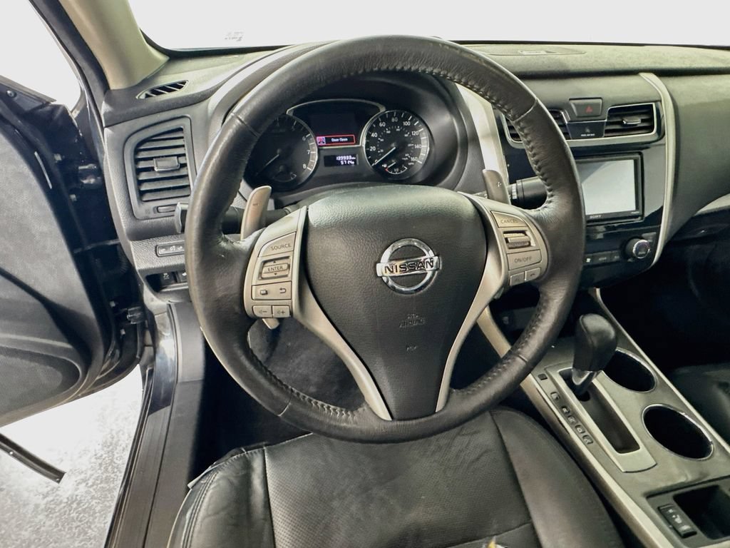 Used 2015 Nissan Altima 3.5 SL FWD image 11