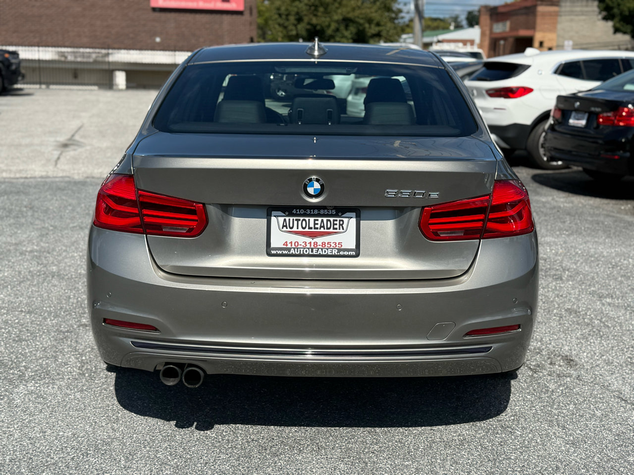 Used 2017 BMW 330e image 8