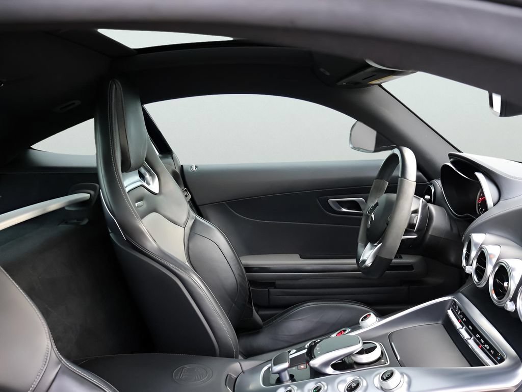 Used 2016 Mercedes-Benz AMG GT S w/ Lane Tracking Package image 9