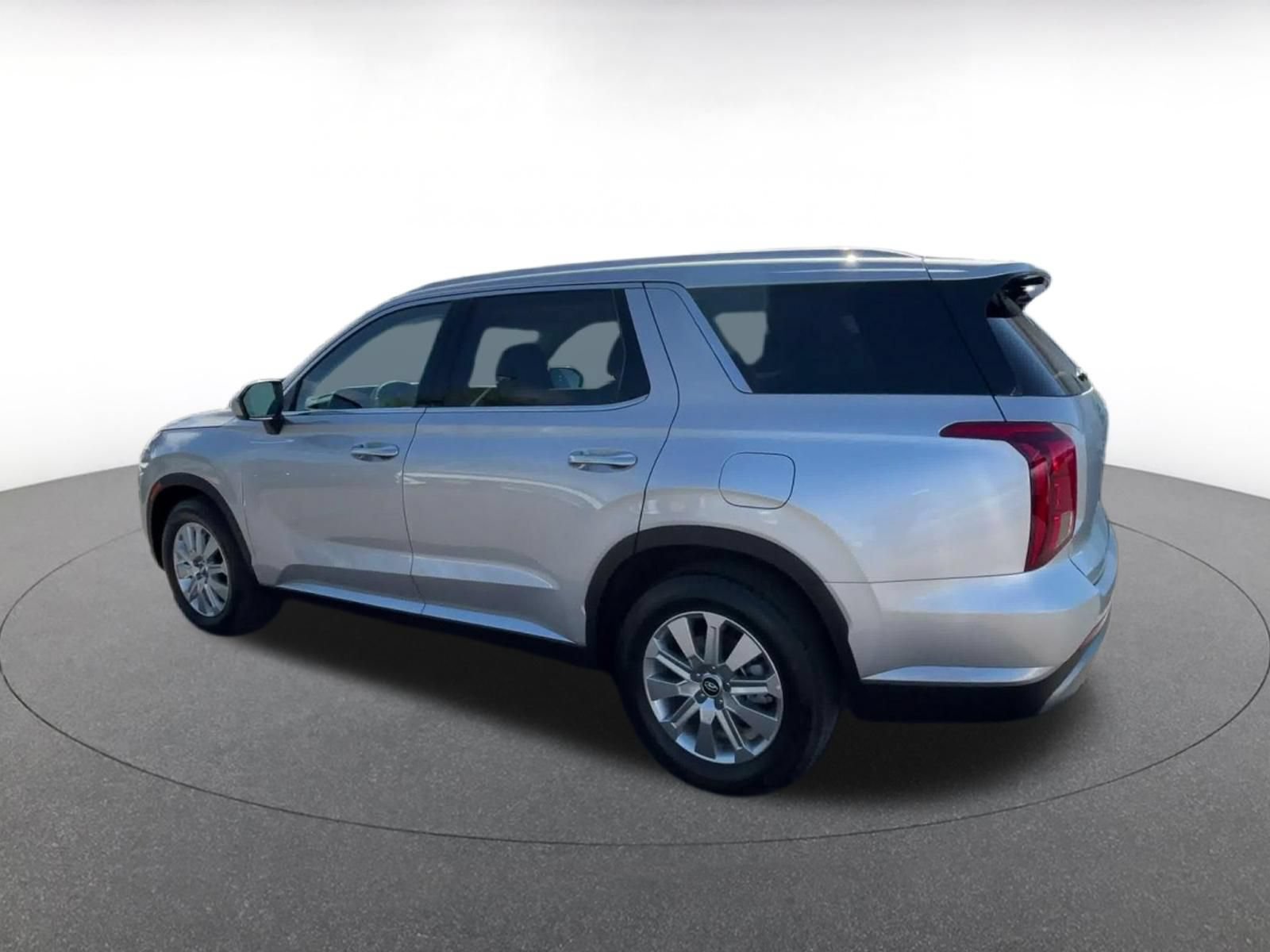 Used 2025 Hyundai Palisade SEL FWD image 9