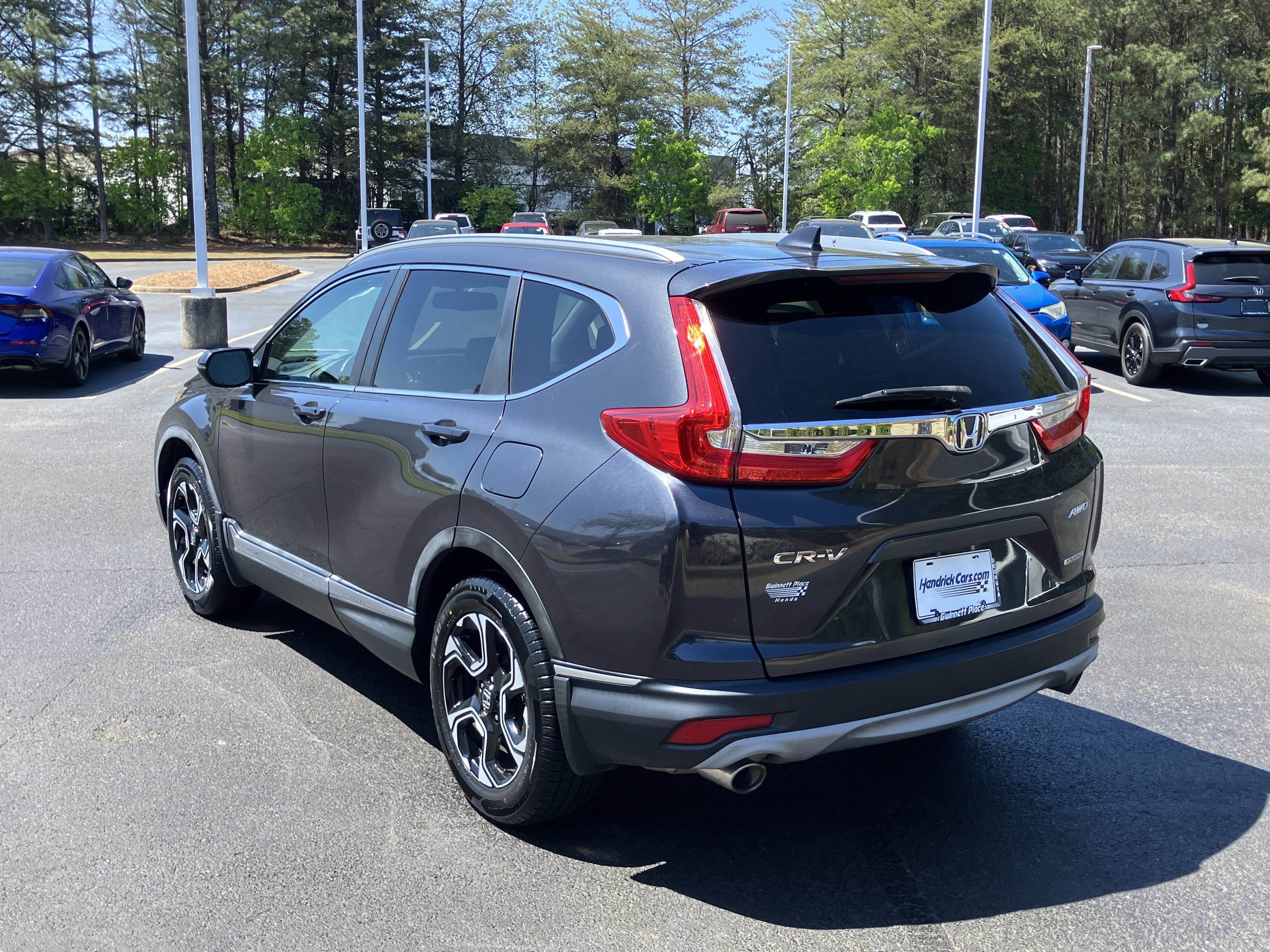 Used 2019 Honda CR-V Touring image 8