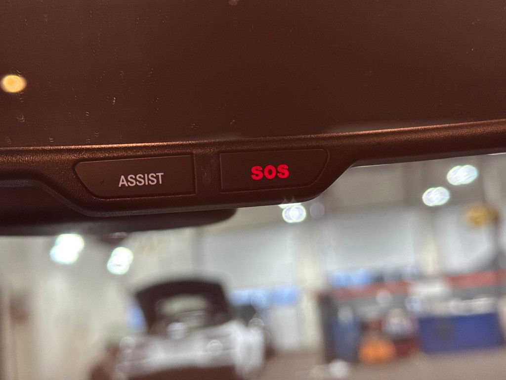 Used 2019 Dodge Challenger R/T image 16