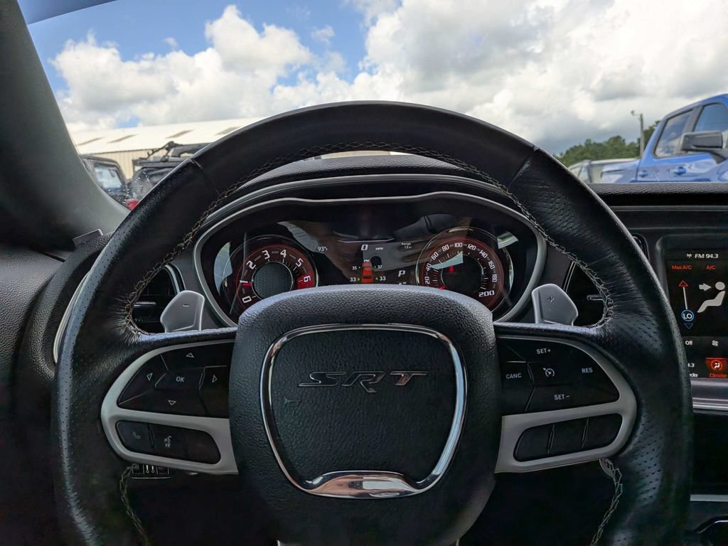 Used 2022 Dodge Challenger SRT Hellcat RWD image 22