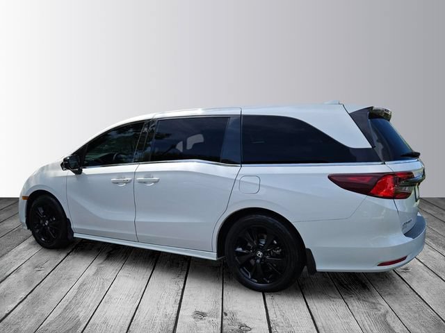 Certified 2024 Honda Odyssey Sport image 3