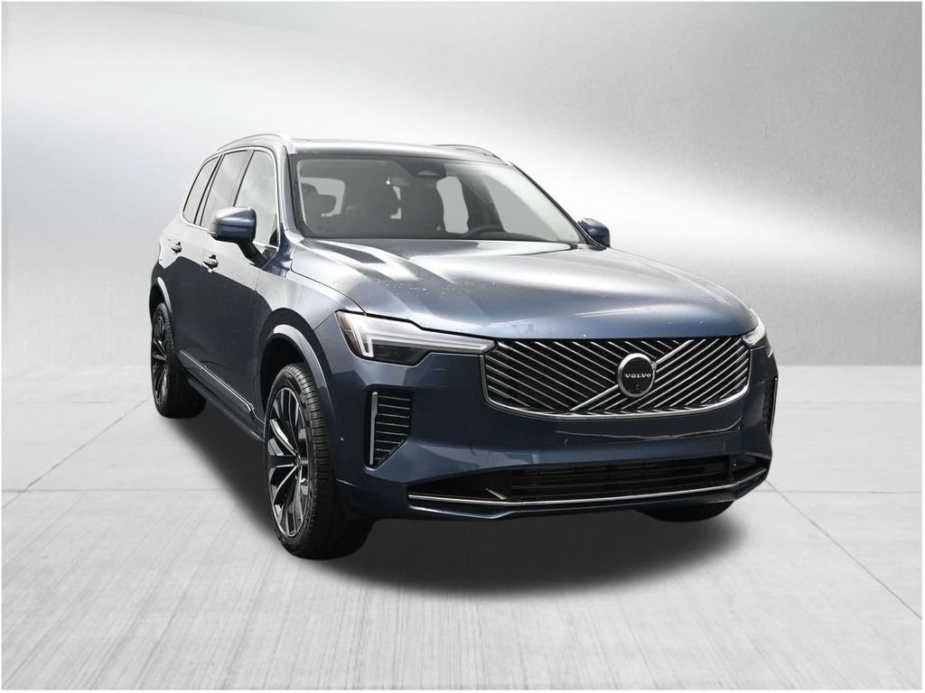 New 2026 Volvo XC90 T8 Plus AWD/4WD image 7