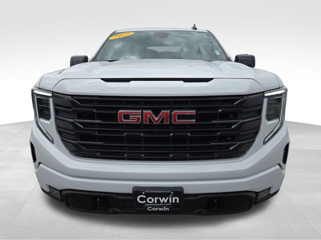 Used 2025 GMC Sierra 1500 Elevation AWD/4WD image 4