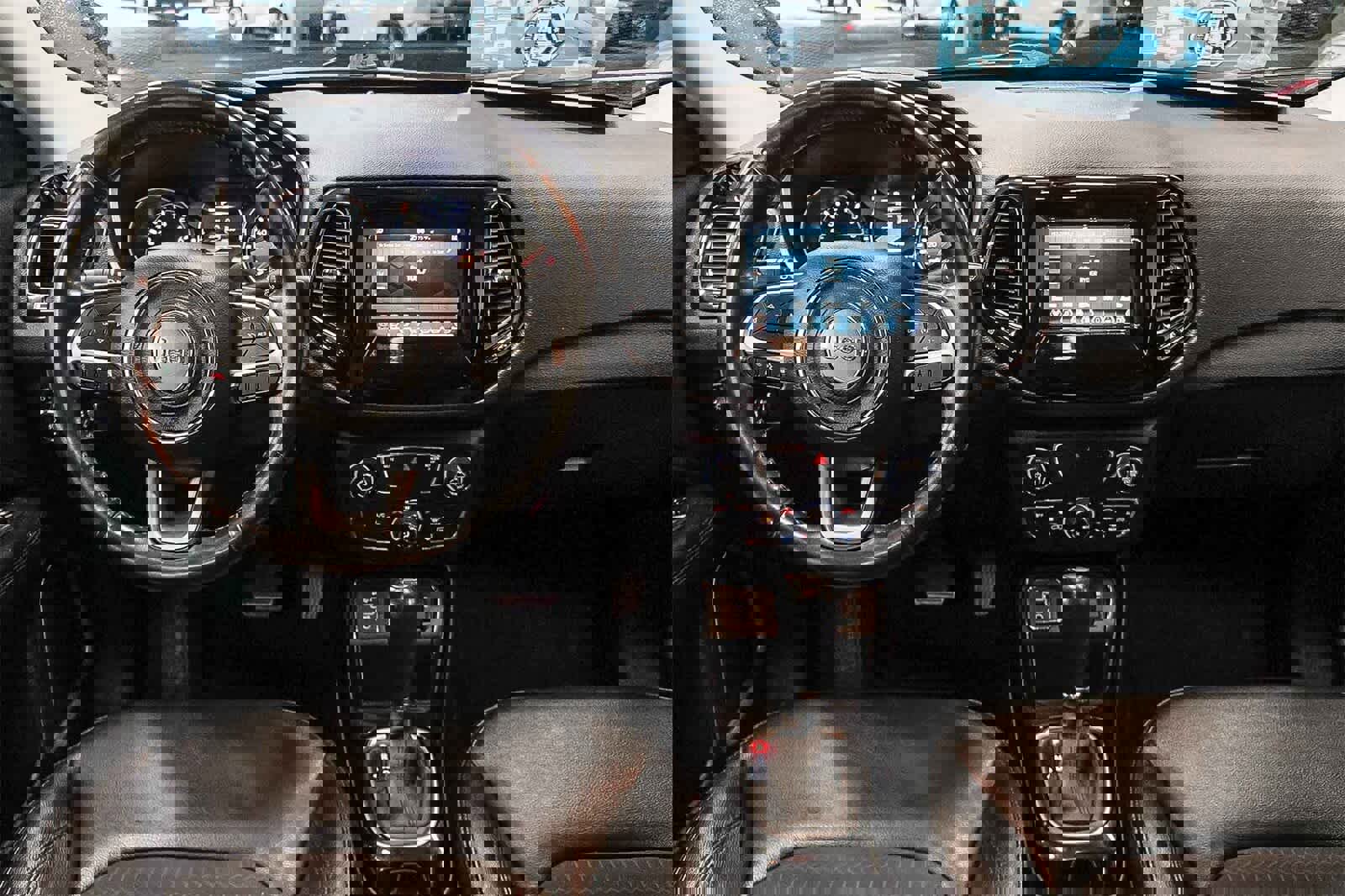 Used 2020 Jeep Compass Latitude image 12