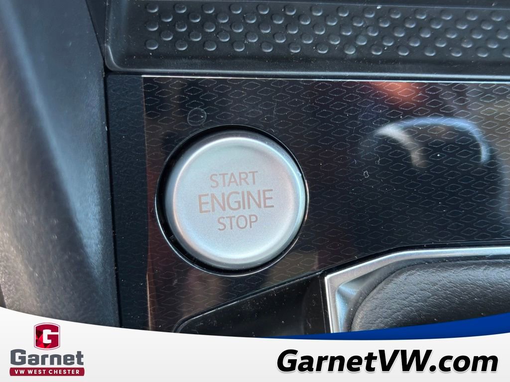 New 2026 Volkswagen Taos SE image 22