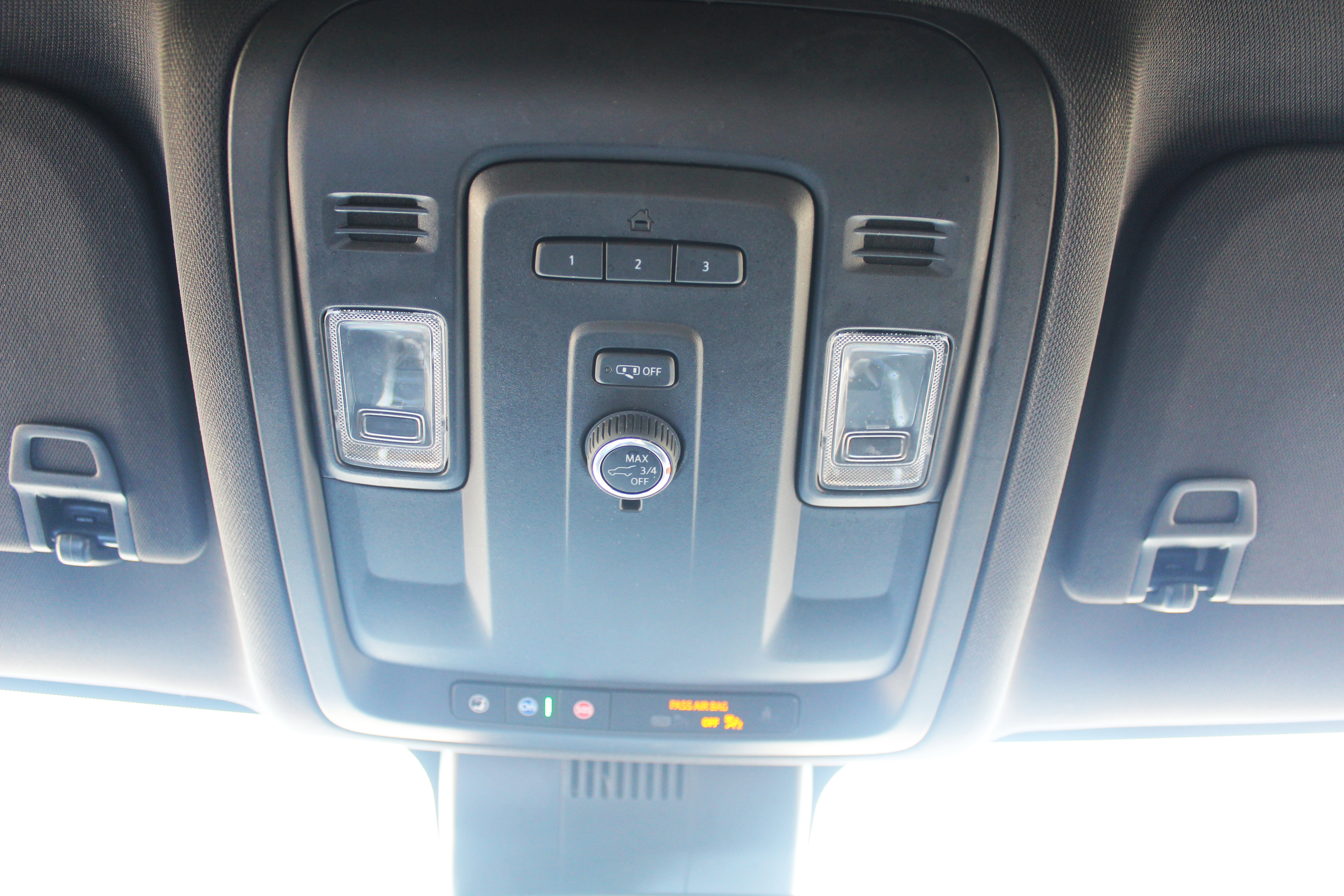 Used 2023 Chevrolet Suburban LT image 35