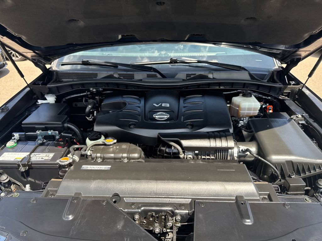 Used 2021 Nissan Armada SL w/ Captain's Chairs Package AWD/4WD image 22