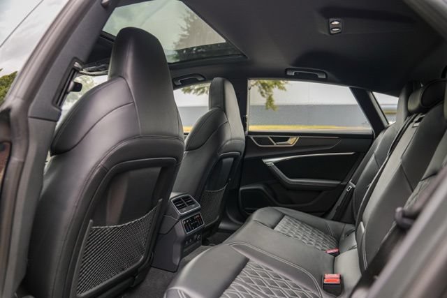 Used 2023 Audi S7 Premium Plus w/ Premium Plus Package AWD/4WD image 39