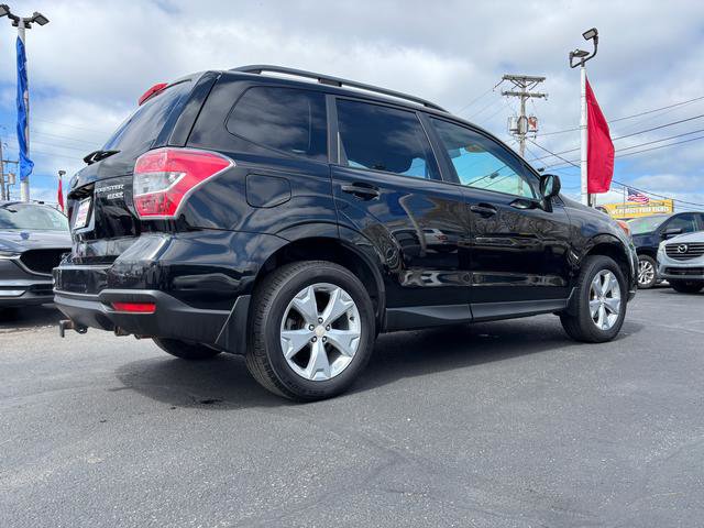 Used 2016 Subaru Forester 2.5i Premium w/ All-Weather Package image 7
