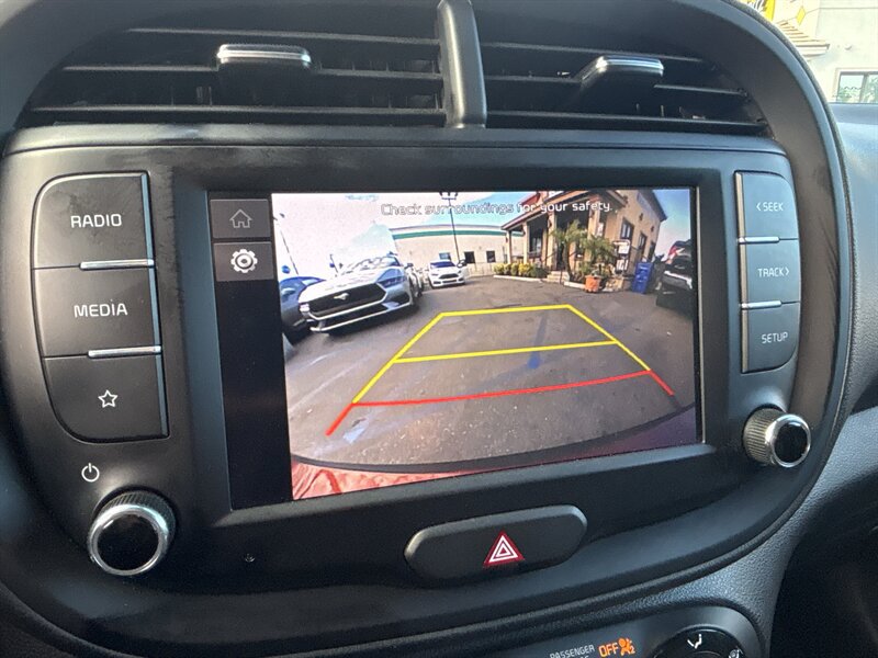 Used 2024 Kia Soul LX w/ Option Group 015 FWD image 26