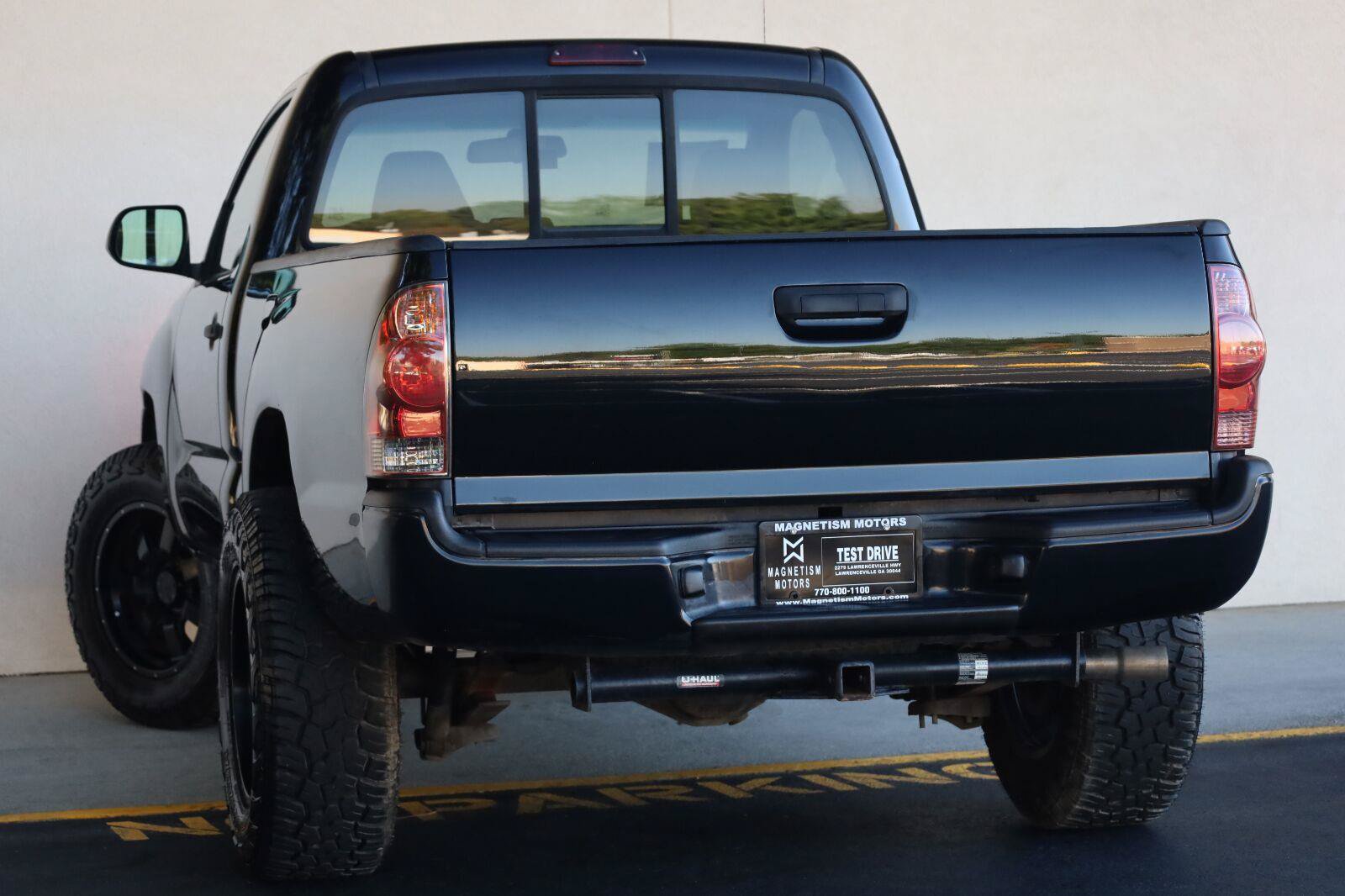 Used 2012 Toyota Tacoma 2WD Regular Cab image 9