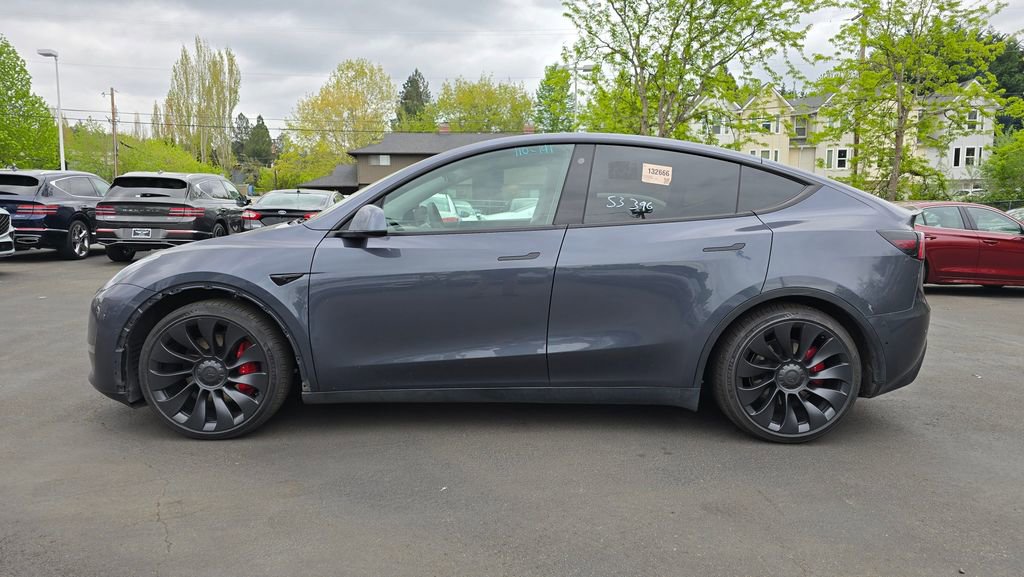 Used 2022 Tesla Model Y Performance AWD/4WD image 6