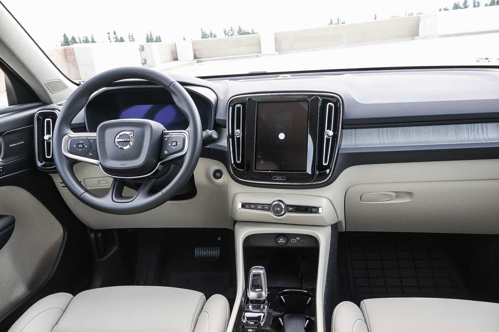 New 2026 Volvo XC40 B5 Ultra w/ Climate Package AWD/4WD image 20