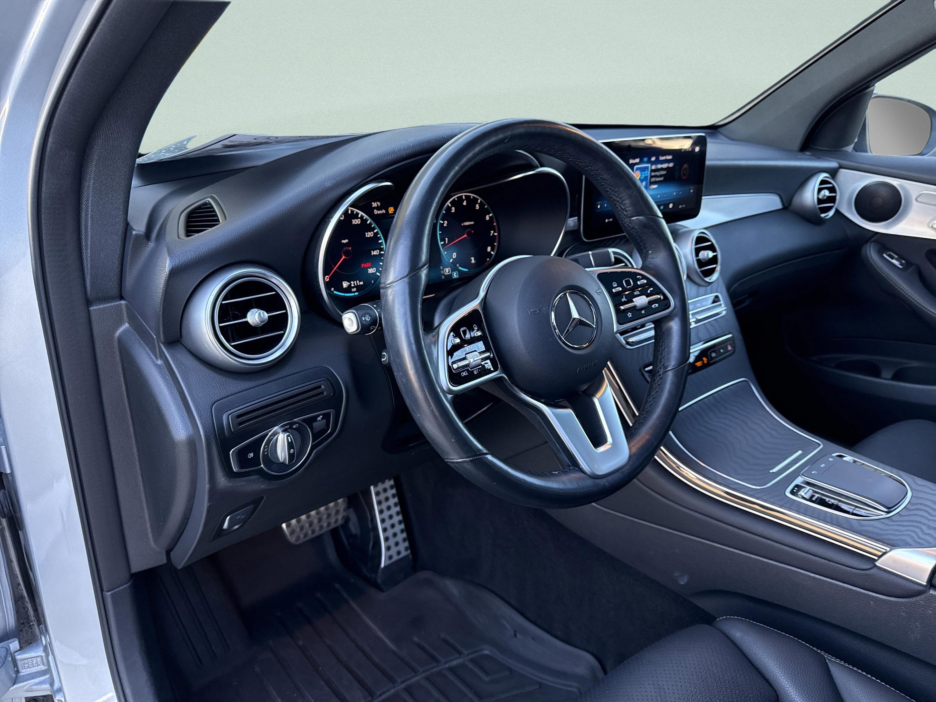 Certified 2022 Mercedes-Benz GLC 300 image 44