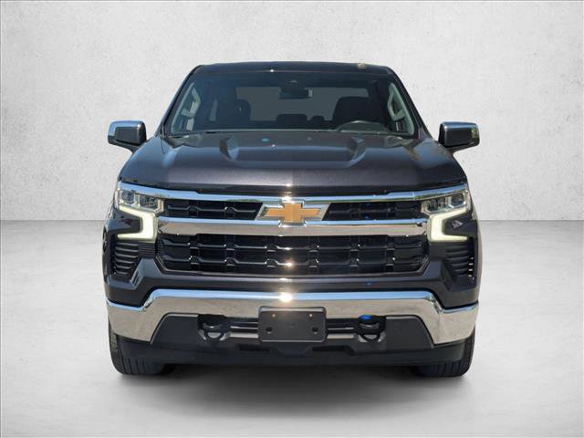 Used 2022 Chevrolet Silverado 1500 LT AWD/4WD image 2