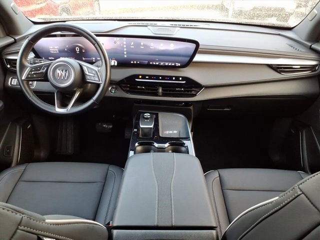 Used 2025 Buick Enclave Preferred image 18