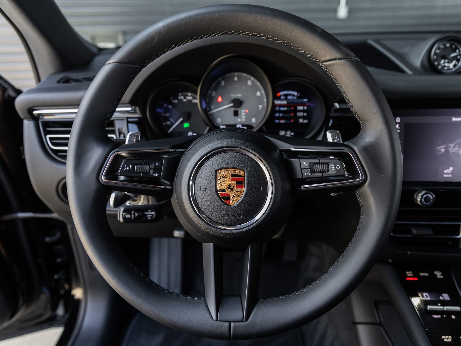 New 2026 Porsche Macan S AWD/4WD image 24