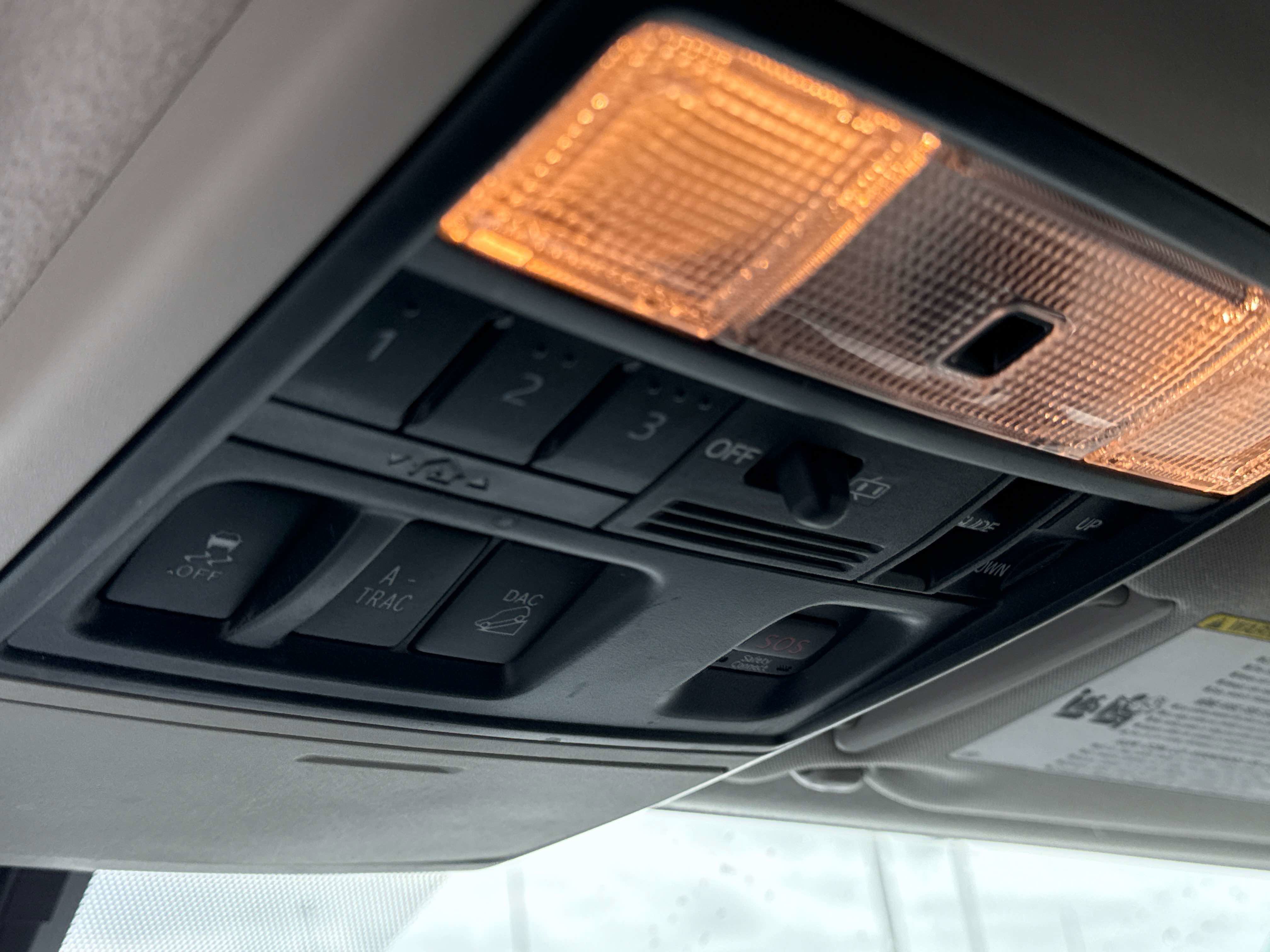 Used 2015 Toyota 4Runner Limited image 27