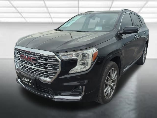 Used 2022 GMC Terrain Denali w/ Denali Premium Package image 27